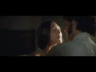 Elizabeth olsen filmi nekaj prsi v seks video prizori