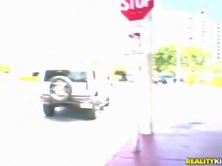 X kõlblik film sisse a auto milf